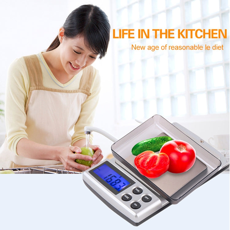 Digital pocket scale with tray platform and LCD display for kitchen weighing