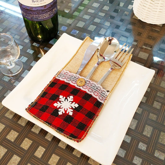 Christmas buffalo-check knife and fork decoration set with snowflake pouch