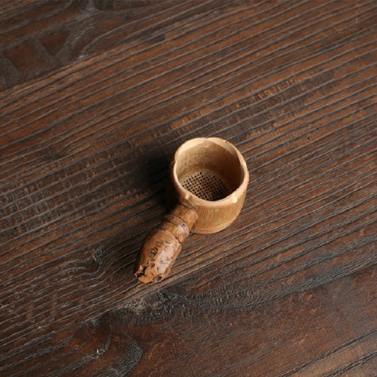 Bamboo tea strainer with round cup filter and short handle