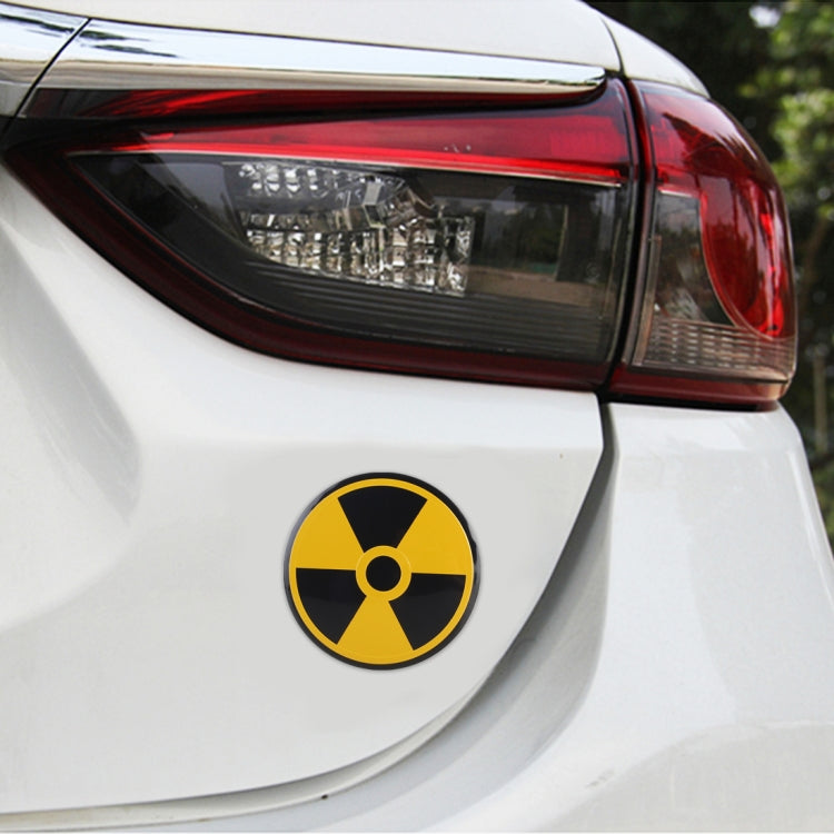 Single wheel hub decorative sticker, yellow and black radiation symbol