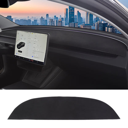 Black dashboard lightproof mat installed across car dash, covering front panel