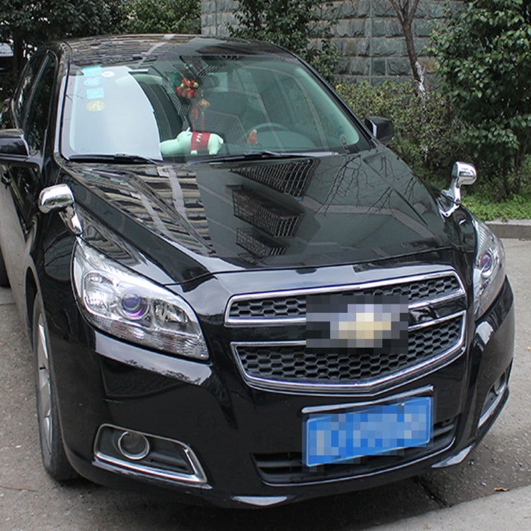 Universal oval assistant mirrors mounted on a car, chrome frames with clear glass