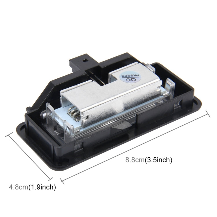 Car LED vanity light assembly with silver module and black housing