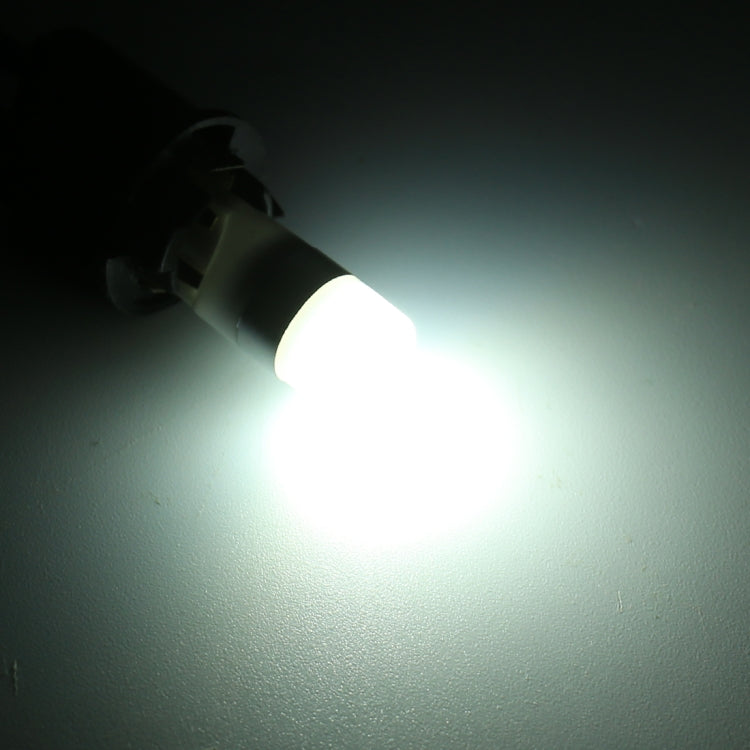 10-pack T10/W5W LED clearance bulbs, single white LED bulb illuminated