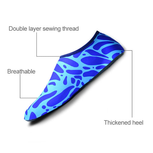 Blue patterned diving water shoe with elastic sock opening and thickened heel