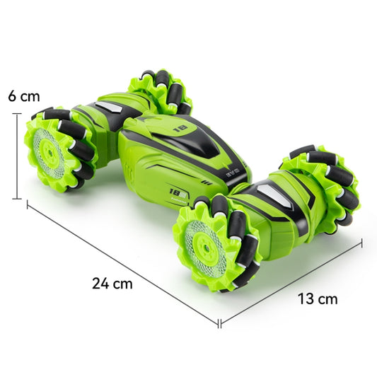 Green stunt twist climbing car showing overall size: 24 cm long, 13 cm wide, 6 cm high.