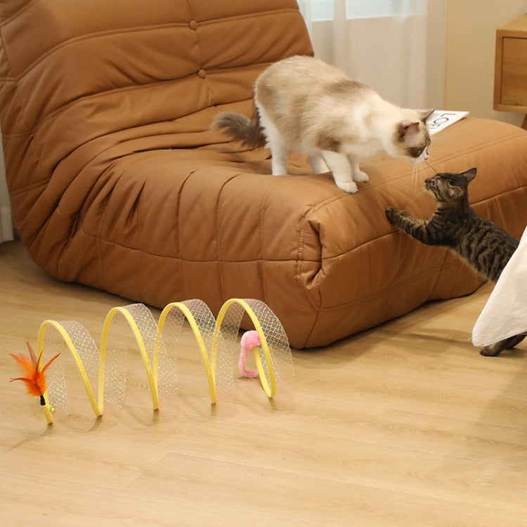 Foldable S-shaped cat tunnel with yellow spring coils and hanging pink mouse and feather toys