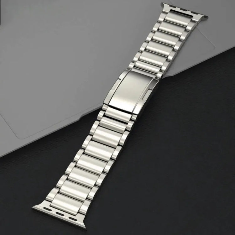 Silver titanium metal watch band with linked bracelet and connector ends