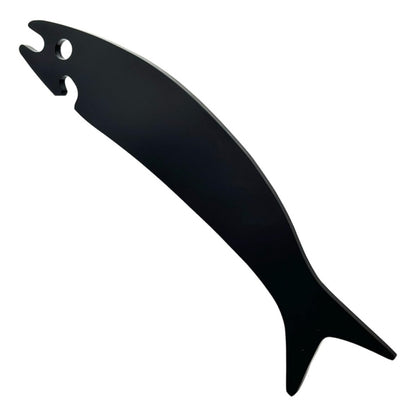 Black fish-shaped oven rack push-pull stick with finger grip notch