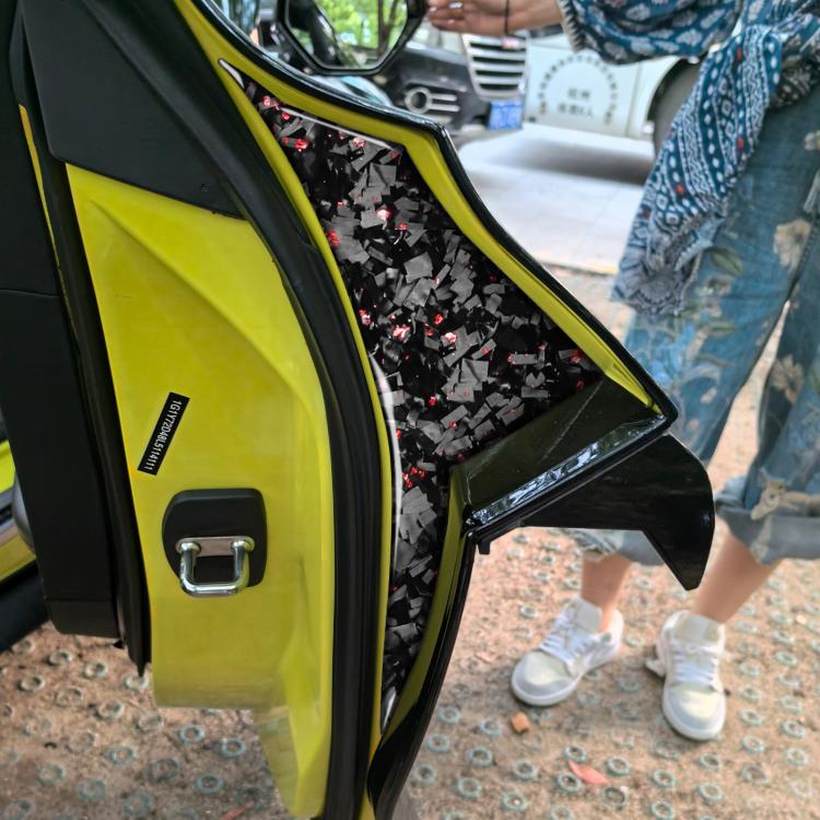 Inside door decorative stickers with red carbon-fiber pattern, triangular inserts for door trim
