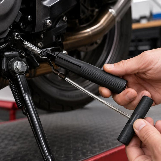 Windshield removal rubber cutting tool with black handles and long wire pull blade