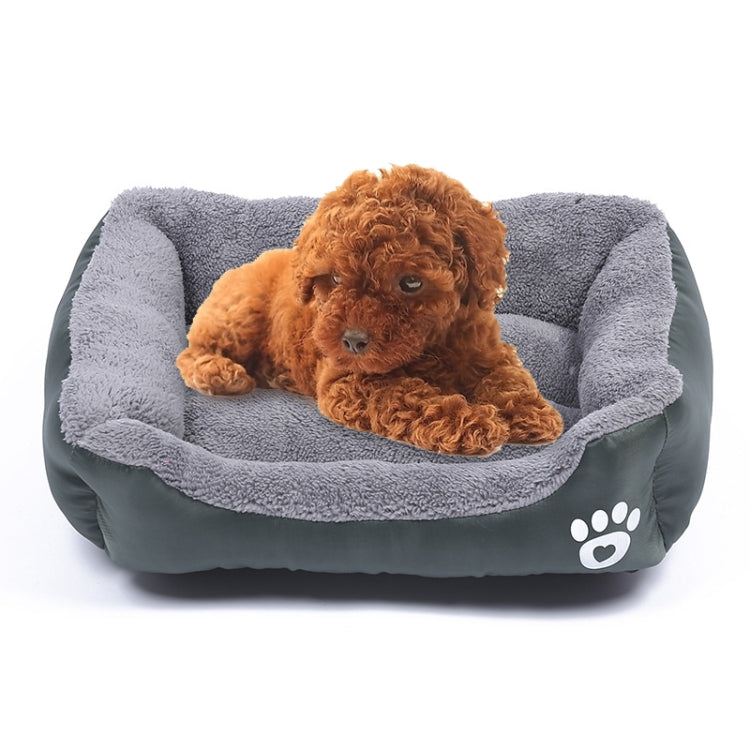 XXL dog kennel mat with grey plush top and dark green base, white paw logo