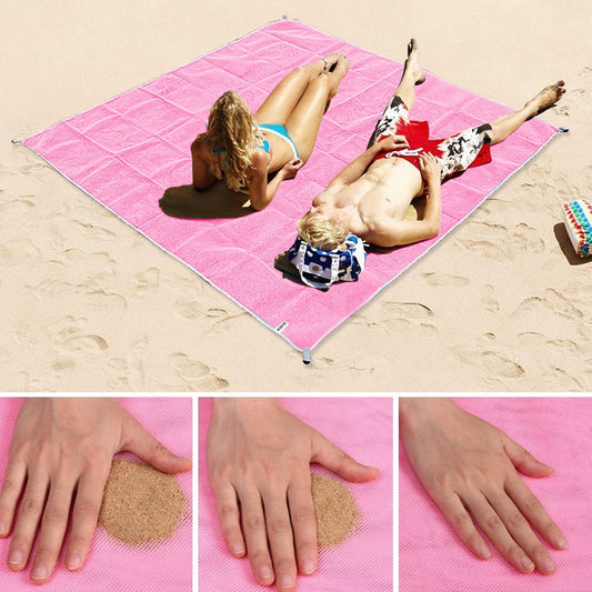 Pink foldable picnic mattress with sand-free textured surface, square 2x2 m