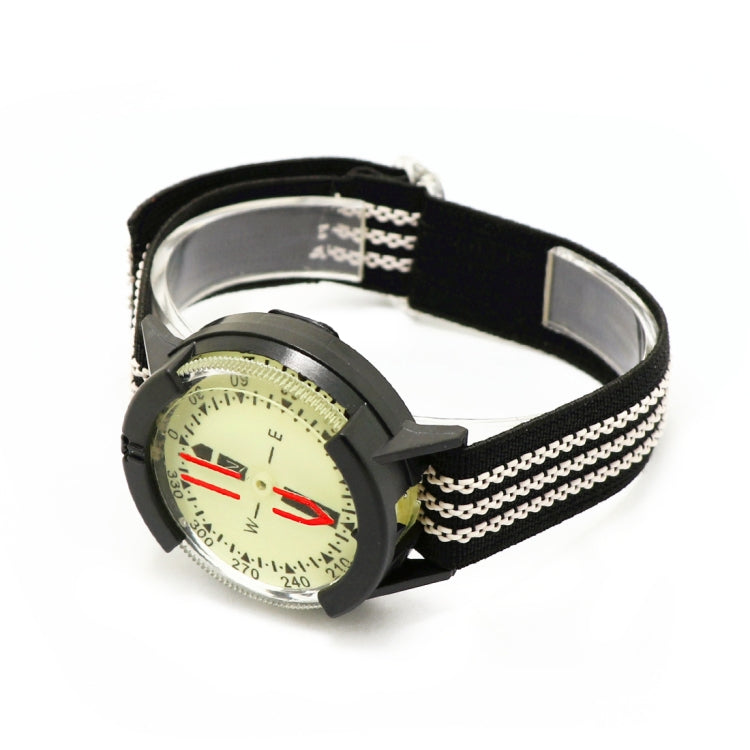 Black watch-style diving compass with chain-link strap, luminous yellow dial and bezel