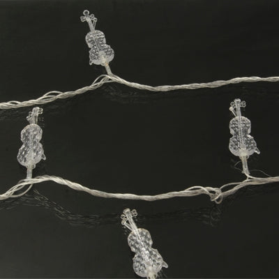 30-LED light string with evenly spaced clear bulb clusters on twisted wire
