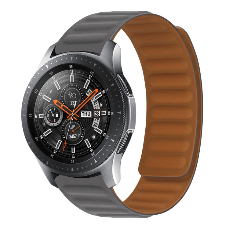 Black silicone magnetic watch band for Galaxy Gear S3 with textured strap links