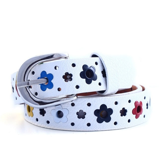 Light blue kids’ PU leather belt with navy flower shapes and silver buckle