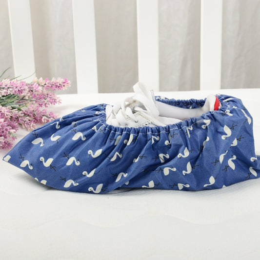 Blue flamingo-pattern elastic shoe covers with white lace-up ties, 2 pairs
