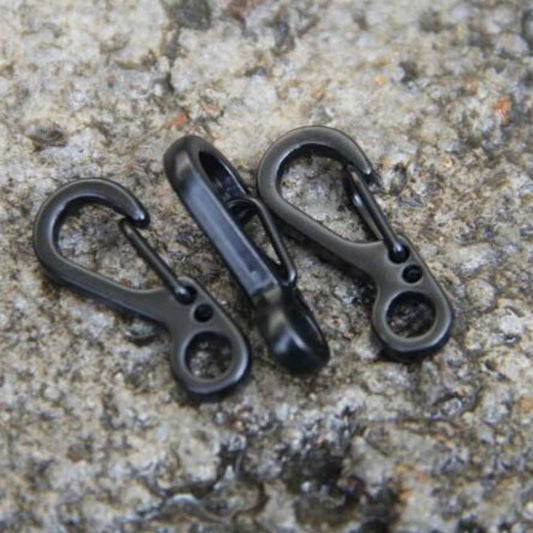 Black metal spring carabiner keychain clips, small hanging buckle with loop holes