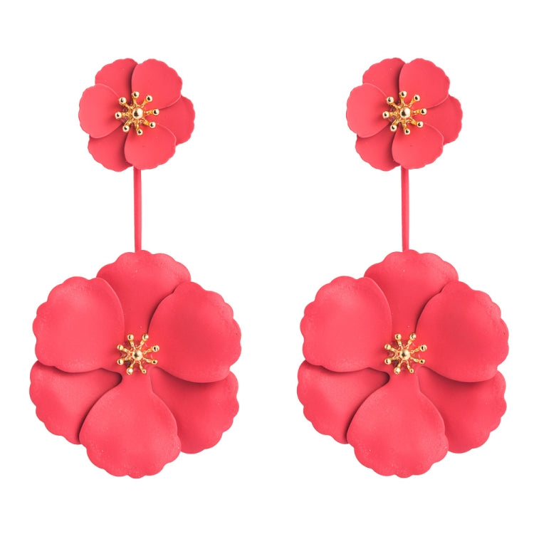 Pink/red triple-flower drop earrings with gold-tone centers, long dangling alloy design