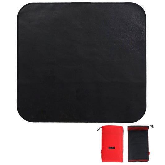Black fireproof silicone cloth pad with rounded edges and red/black drawstring pouches