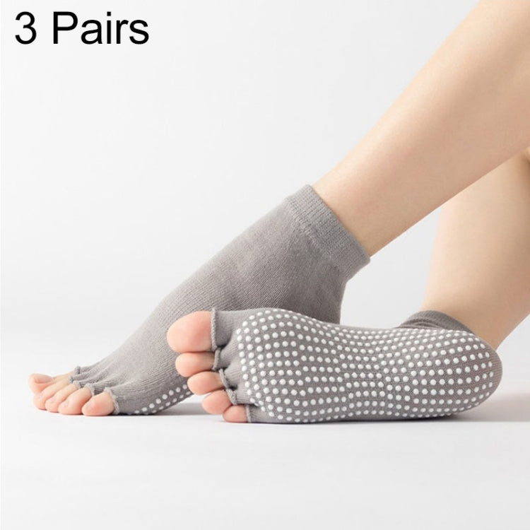 Light gray open-toe five-finger yoga socks with dotted grip sole, 3 pairs