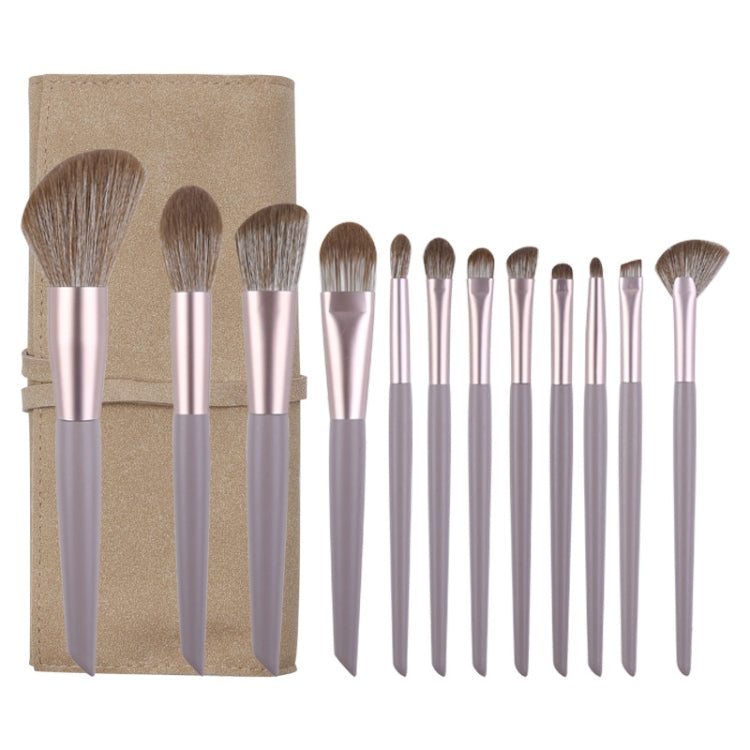 Makeup brush set with brush bag; lilac handles and brown bristles