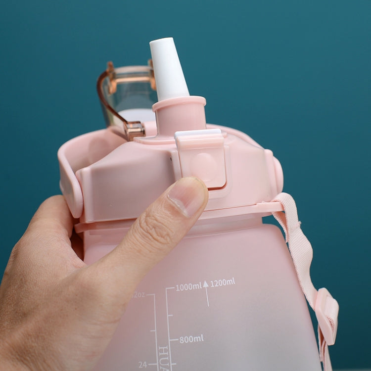 Large belly straw water cup with hand-held lid latch, pale pink body and measurement marks