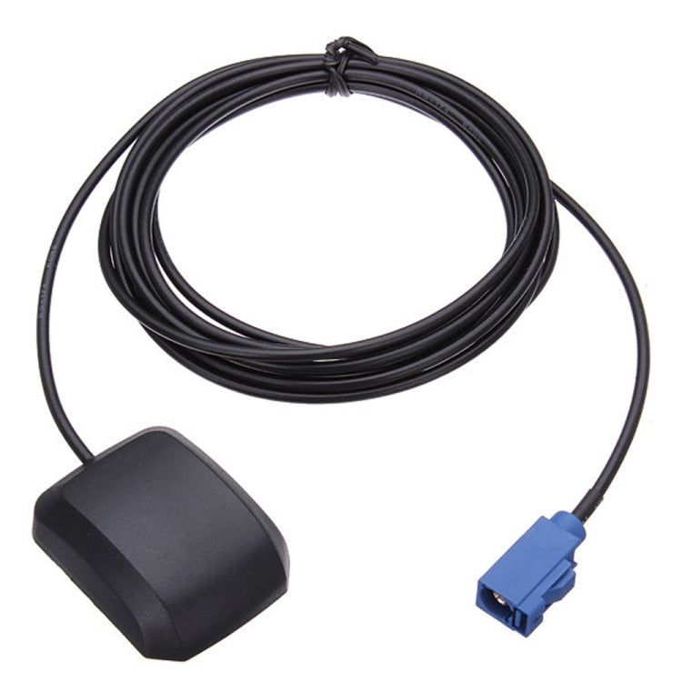 Car GPS cable with looped black wire and blue connector for signal amplifier setup.