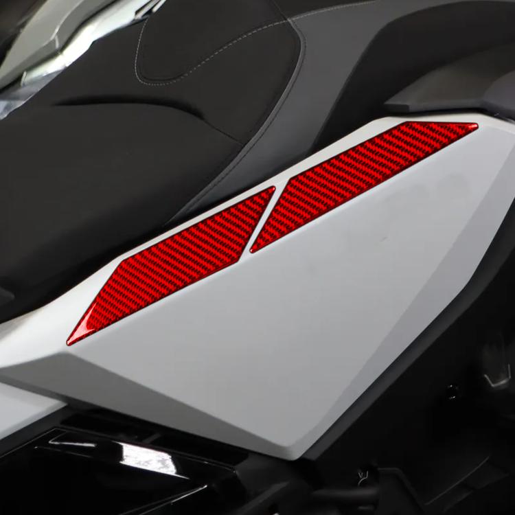 Rear side panel upper protectors installed; red carbon-fiber style panel pieces