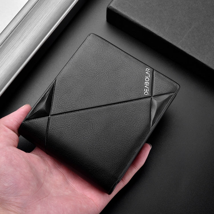 Men's tri-fold PU leather wallet, black, held in hand with diagonal seam and logo mark.