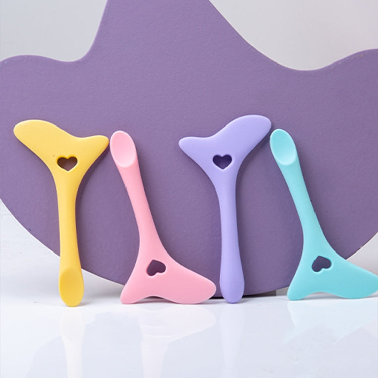 Silicone eyeliner drawing aid set of heart-shaped guide tools, yellow, pink, purple, blue