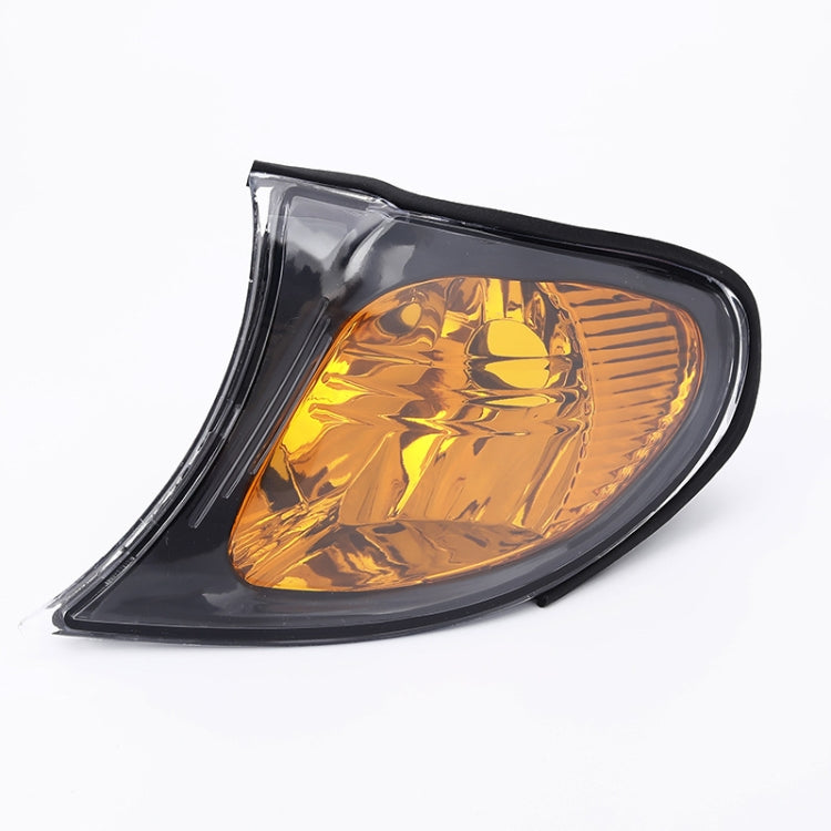 Front corner parking/turn signal light, amber lens with black housing