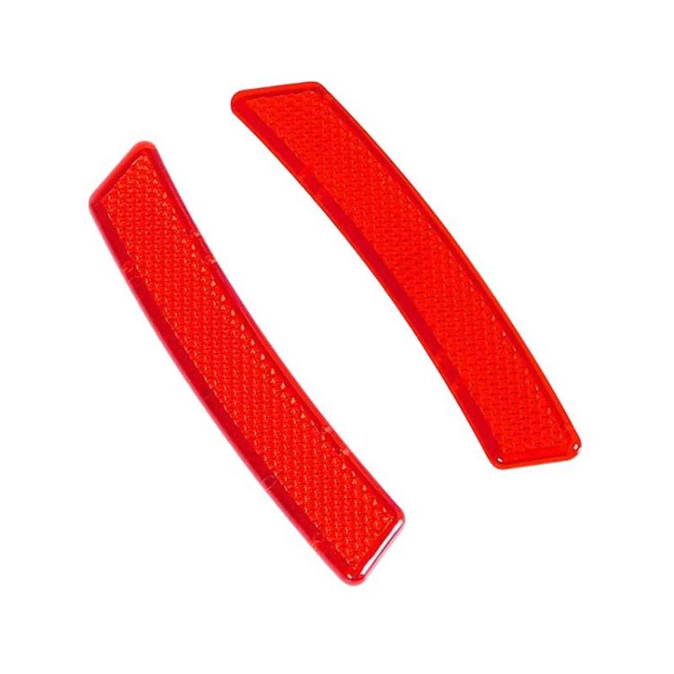 Set of 2 red reflective fender warning decals, prismatic rectangular strips