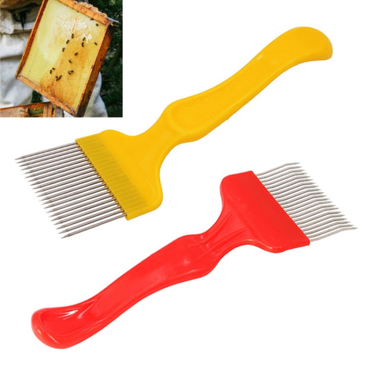 Honey cutting comb tool with yellow handle and fine metal needle teeth