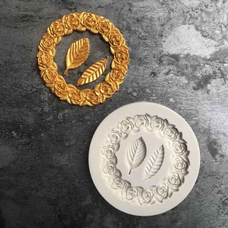 Set of two circular silicone molds: rose garland ring and leaf motifs